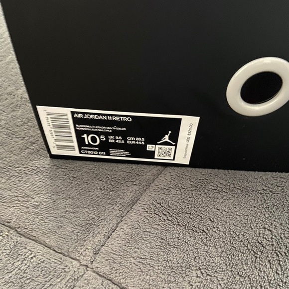 Air Jordan 11 Retro “Jubilee” Size 10.5 - Picture 9 of 9